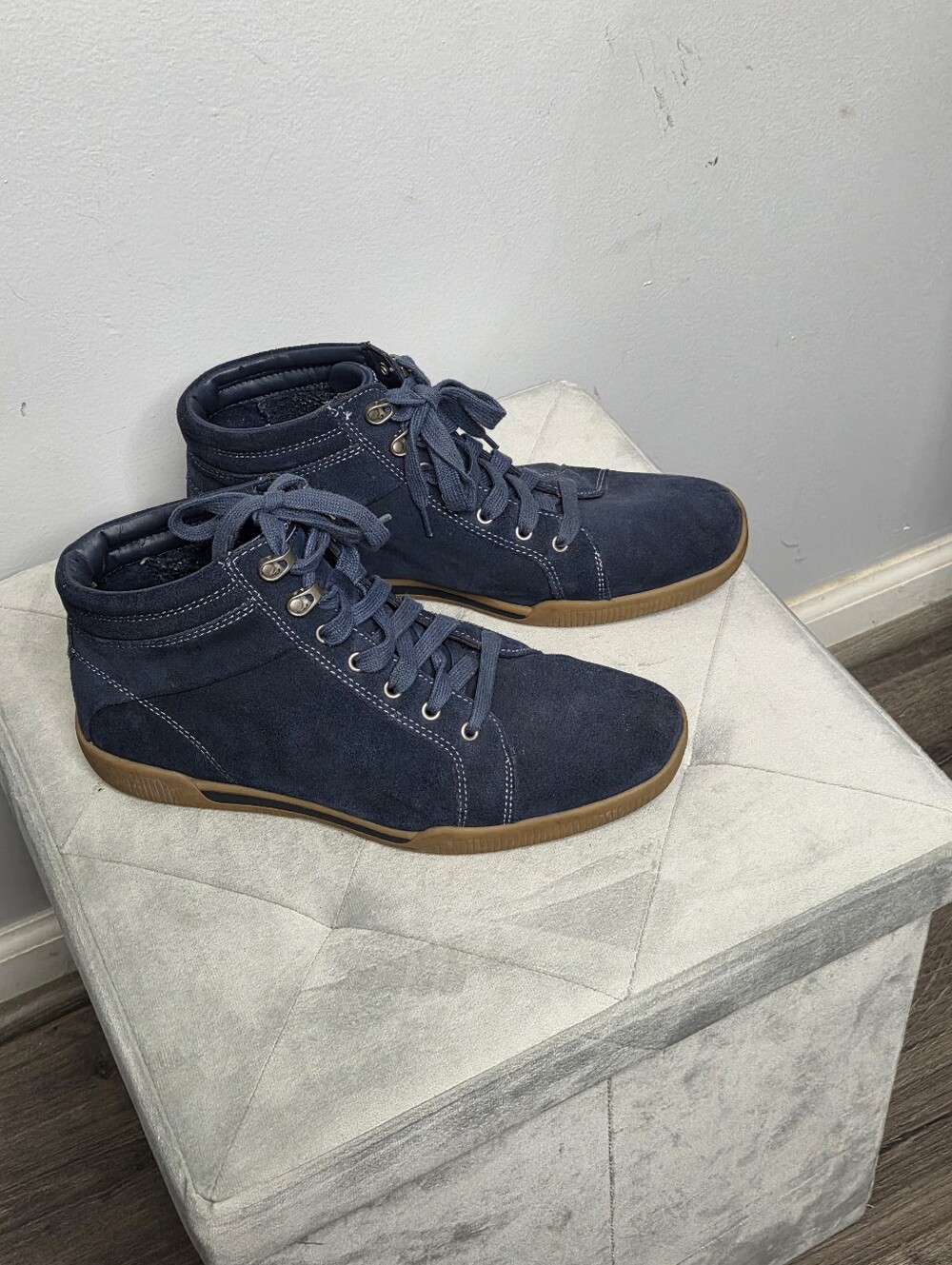 addidas Adripene Rockport High Top Men's Suede Sneaker Boots, Sz 8.5 M